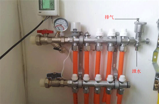 暖氣排氣